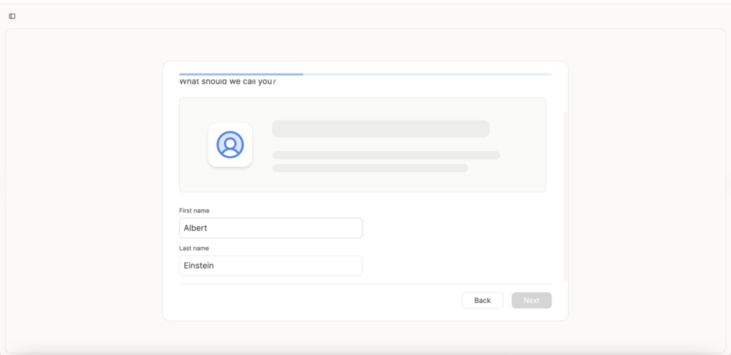 Capacities 名前登録画面